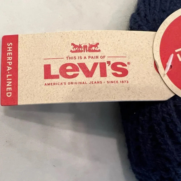 Levi’s  Mens Navy Blue Sherpa Beanie & Levi’s Touch Screen Gray Gloves NWT - Picture 10 of 15
